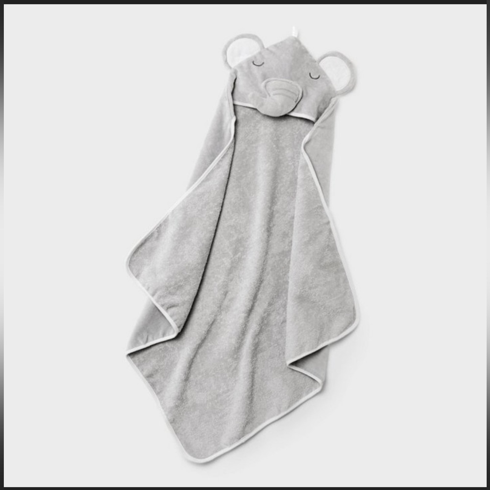 CLOUD ISLAND | HOODED ELEPHANT TOWEL